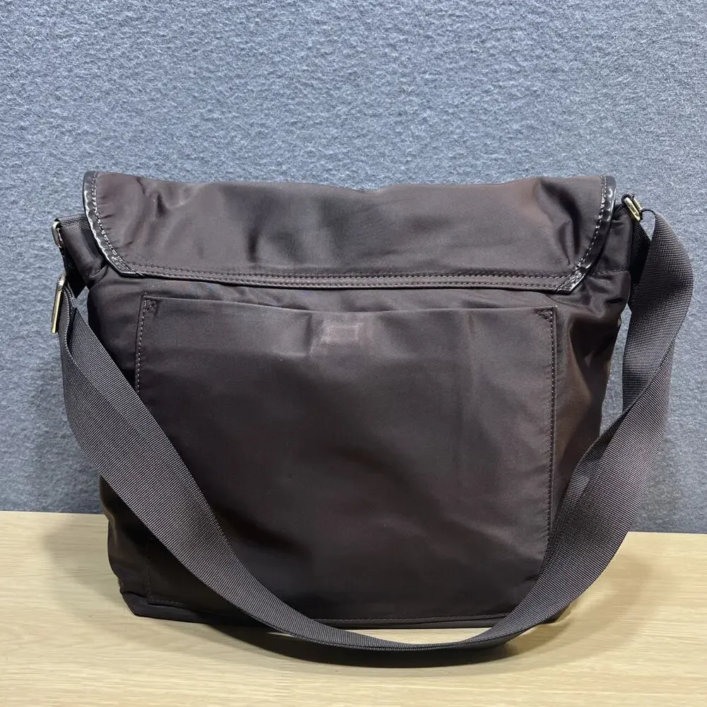 Kate Spade Messenger/Diaper Nylon Bag Brown/green - Picture 5 of 14